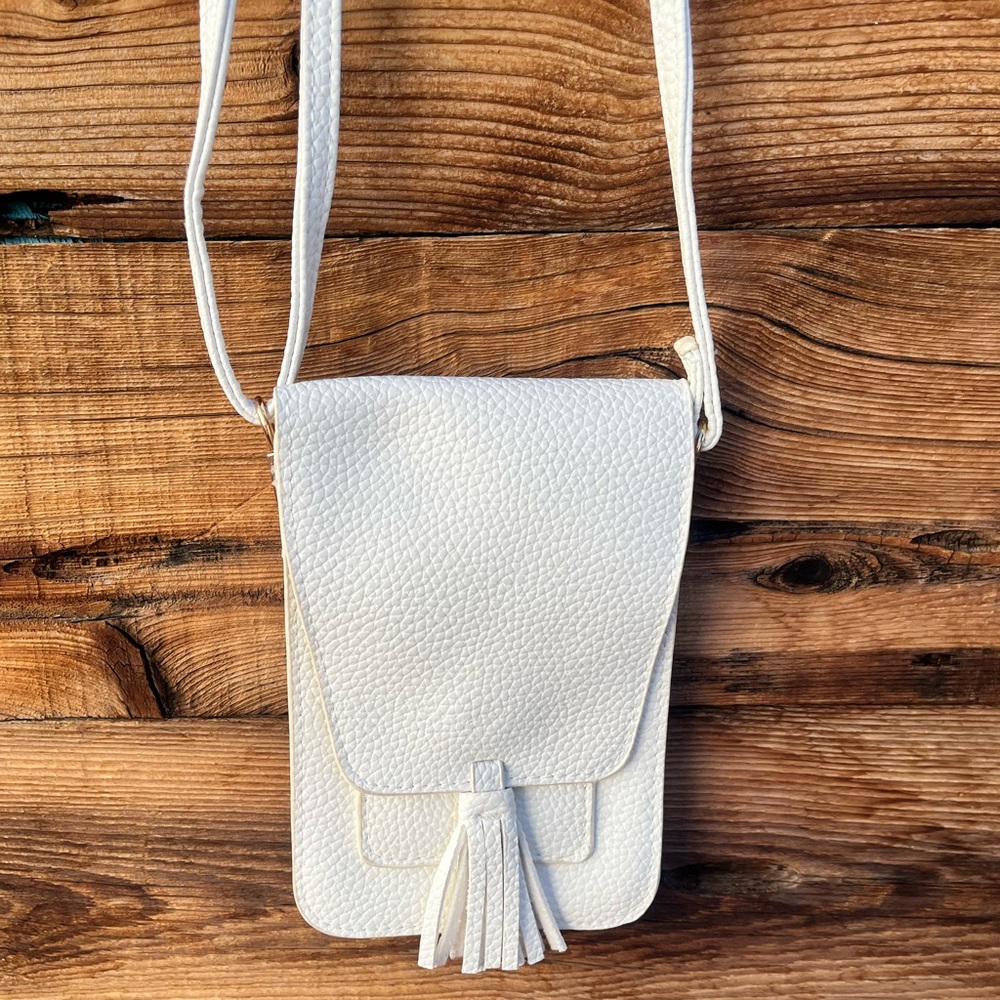 UNBRANDED | White Crossbody Bag with Tassel